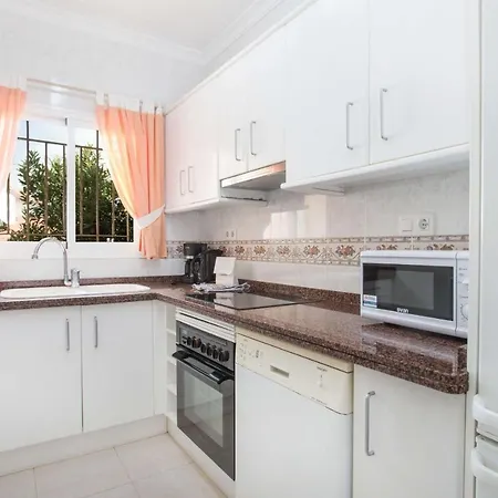 Villa La Martina - Plusholidays Calpe